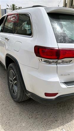 جيب جراند شيروكي